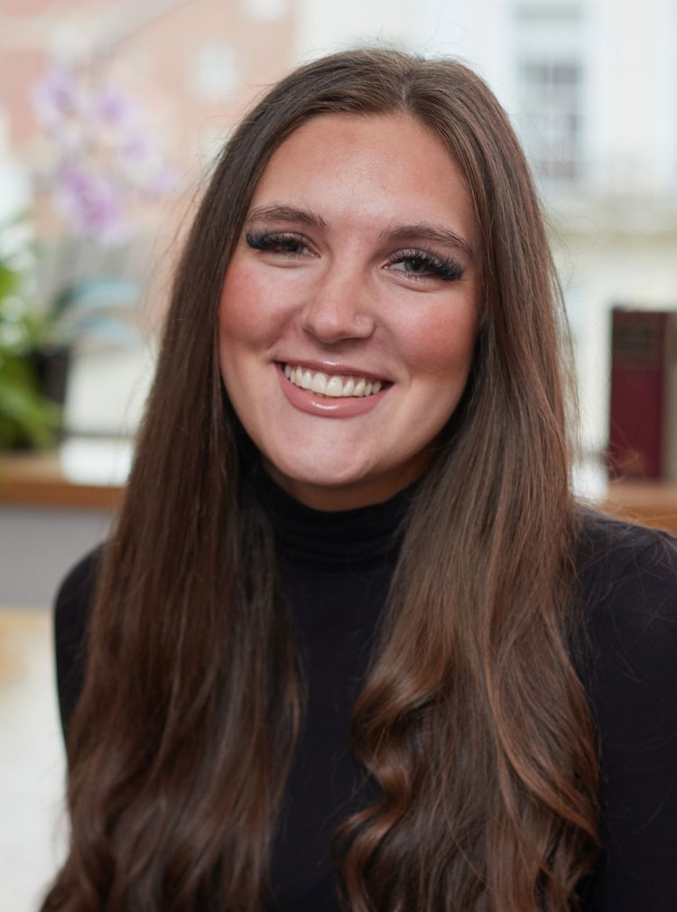 Jessica Field